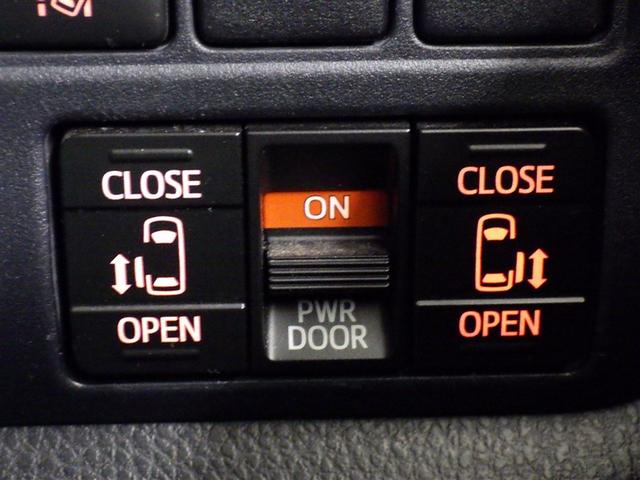 ヴォクシー ZS 煌II 衝突被害軽減システム メモリーナビ フルセグ バックカメラ ETC CD ミュージックプレイヤー接続可 DVD再生 後席モニター LEDヘッドランプ 両側電動スライド 乗車定員7人 3列シート(17枚目)