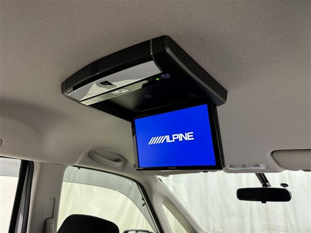 セレナ ハイウェイスター S-ハイブリッド Vセレクション メモリーナビ フルセグ バックカメラ ETC CD ミュージックプレイヤー接続可 DVD再生 後席モニター オートクルーズコントロール HIDヘッドライト 両側電動スライド 乗車定員8人 3列シート(9枚目)