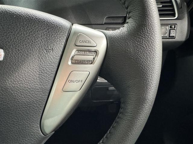 セレナ ハイウェイスター S-ハイブリッド Vセレクション メモリーナビ フルセグ バックカメラ ETC CD ミュージックプレイヤー接続可 DVD再生 後席モニター オートクルーズコントロール HIDヘッドライト 両側電動スライド 乗車定員8人 3列シート(18枚目)