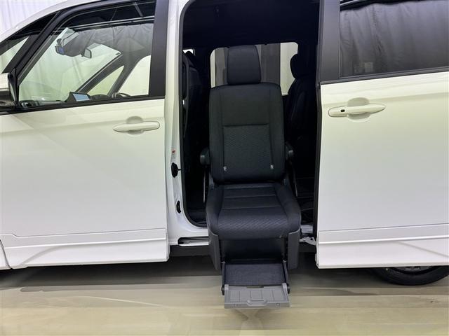 ヴォクシー HV S-G サイドリフト 衝突被害軽減システム フルセグ バックカメラ ETC ドラレコ CD ミュージックプレイヤー接続可 DVD再生 オートクルーズコントロール LEDヘッドランプ 両側電動スライド 乗車定員7人 キーレス(10枚目)