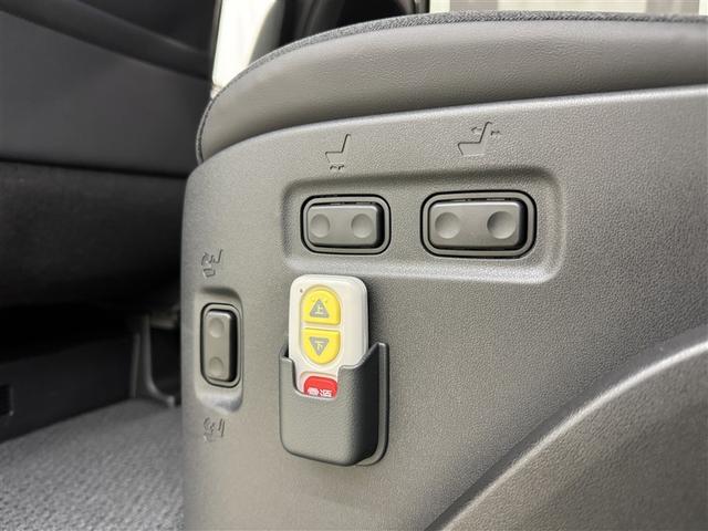 ヴォクシー HV S-G サイドリフト 衝突被害軽減システム フルセグ バックカメラ ETC ドラレコ CD ミュージックプレイヤー接続可 DVD再生 オートクルーズコントロール LEDヘッドランプ 両側電動スライド 乗車定員7人 キーレス(13枚目)