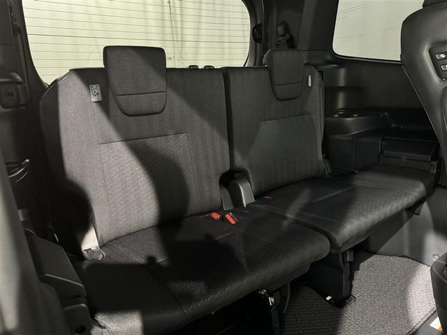 ヴォクシー HV S-G サイドリフト 衝突被害軽減システム フルセグ バックカメラ ETC ドラレコ CD ミュージックプレイヤー接続可 DVD再生 オートクルーズコントロール LEDヘッドランプ 両側電動スライド 乗車定員7人 キーレス(35枚目)