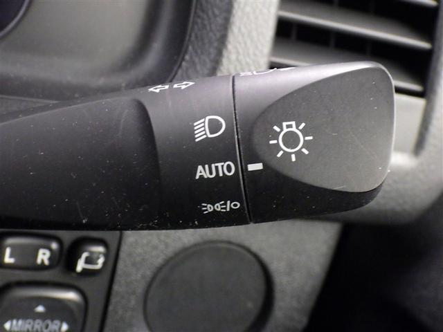 ハイエースバン DX GLパッケージ 衝突被害軽減システム メモリーナビ フルセグ バックカメラ ETC CD ミュージックプレイヤー接続可 DVD再生 LEDヘッドランプ 乗車定員6人 キーレス ディーゼル(16枚目)