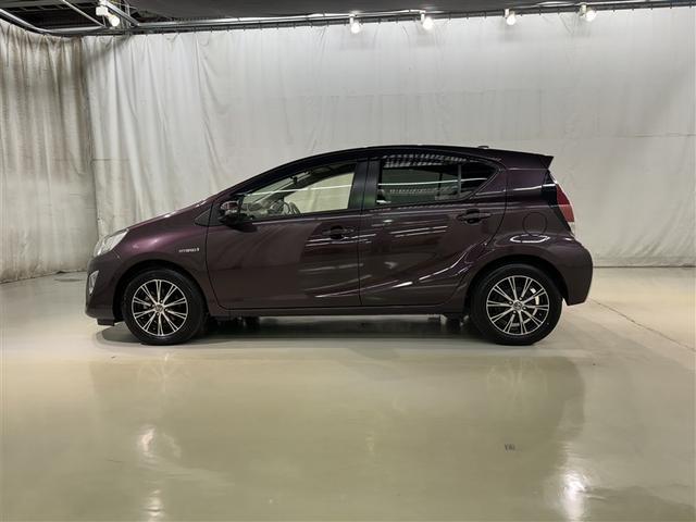 アクア G 衝突被害軽減システム メモリーナビ フルセグ バックカメラ ETC CD ミュージックプレイヤー接続可 DVD再生 LEDヘッドランプ スマートキー キーレス ハイブリッド(4枚目)