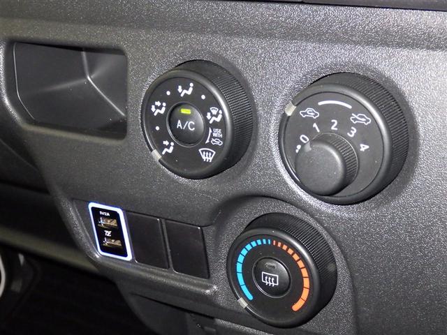 ハイエースバン ＤＸ　衝突被害軽減システム　メモリーナビ　フルセグ　バックカメラ　ＥＴＣ　ドラレコ　ＣＤ　ミュージックプレイヤー接続可　ＤＶＤ再生　ＬＥＤヘッドランプ　乗車定員６人　キーレス　ディーゼル　ワンオーナー（12枚目）