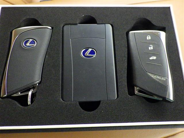 LS LS500h バージョンL 衝突被害軽減システム メモリーナビ フルセグ バックカメラ ETC ドラレコ CD ミュージックプレイヤー接続可 DVD再生 サンルーフ 革シート 電動シート オートクルーズコントロール スマートキー(29枚目)