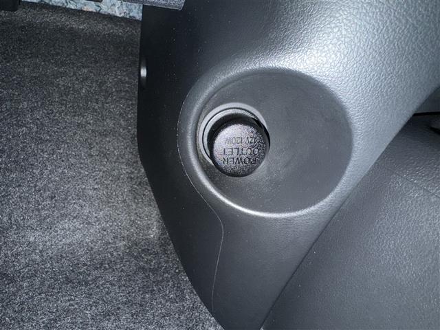 マーチ Ｘ　Ｖセレクション　ＣＤ　スマートキー　キーレス　アイドリングストップ（12枚目）