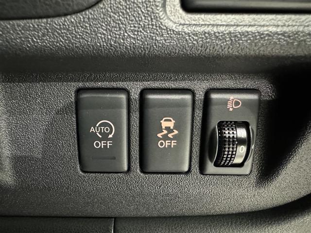 マーチ Ｘ　Ｖセレクション　ＣＤ　スマートキー　キーレス　アイドリングストップ（13枚目）