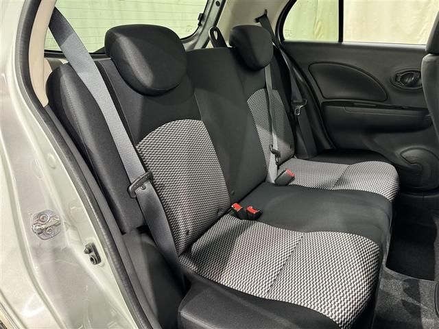 マーチ Ｘ　Ｖセレクション　ＣＤ　スマートキー　キーレス　アイドリングストップ（18枚目）