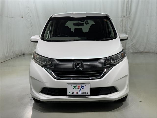 フリード G・ホンダセンシング 衝突被害軽減システム メモリーナビ フルセグ バックカメラ ETC ドラレコ CD ミュージックプレイヤー接続可 DVD再生 オートクルーズコントロール LEDヘッドランプ 両側電動スライド キーレス(3枚目)