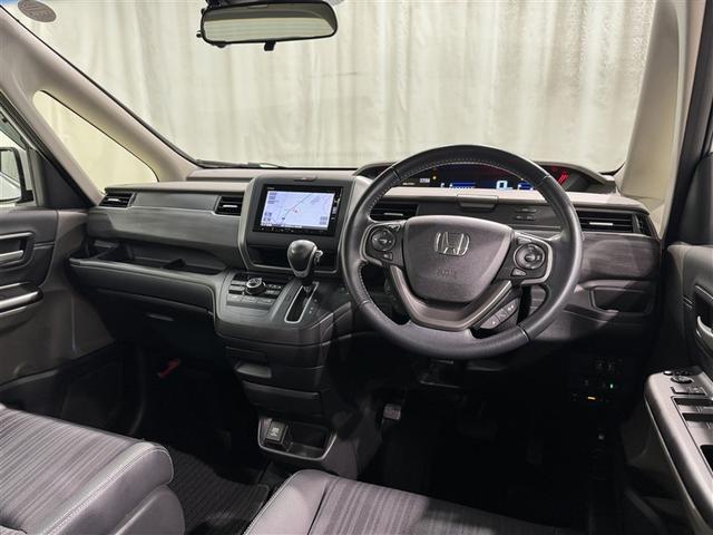 フリード G・ホンダセンシング 衝突被害軽減システム メモリーナビ フルセグ バックカメラ ETC ドラレコ CD ミュージックプレイヤー接続可 DVD再生 オートクルーズコントロール LEDヘッドランプ 両側電動スライド キーレス(8枚目)