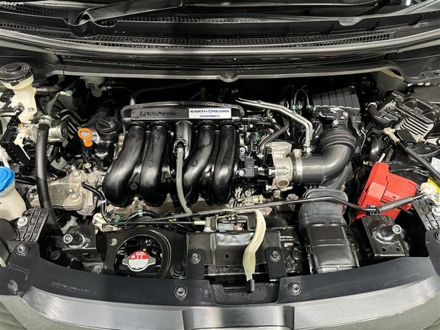 フリード G・ホンダセンシング 衝突被害軽減システム メモリーナビ フルセグ バックカメラ ETC ドラレコ CD ミュージックプレイヤー接続可 DVD再生 オートクルーズコントロール LEDヘッドランプ 両側電動スライド キーレス(31枚目)