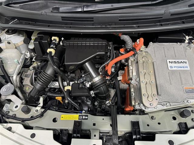 ノート e-パワー X 衝突被害軽減システム メモリーナビ フルセグ バックカメラ ETC ドラレコ CD ミュージックプレイヤー接続可 DVD再生 スマートキー キーレス ハイブリッド(26枚目)