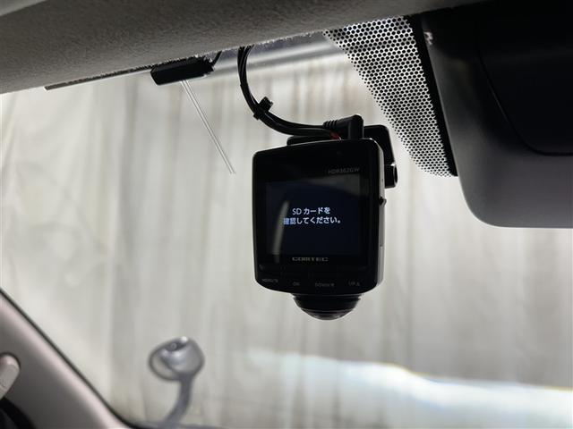 ハイエースバン ＤＸ　衝突被害軽減システム　メモリーナビ　フルセグ　バックカメラ　ＥＴＣ　ドラレコ　ＣＤ　ミュージックプレイヤー接続可　ＤＶＤ再生　ＬＥＤヘッドランプ　乗車定員６人　キーレス　ディーゼル　ワンオーナー（25枚目）
