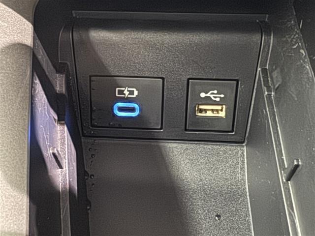 ノア G 衝突被害軽減システム フルセグ バックカメラ ETC ドラレコ CD ミュージックプレイヤー接続可 DVD再生 後席モニター オートクルーズコントロール LEDヘッドランプ 両側電動スライド キーレス(17枚目)