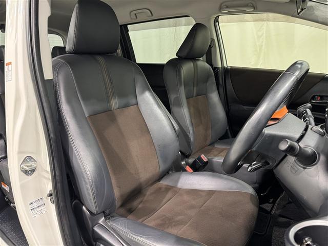 高いホールド性で運転姿勢が安定します。長距離ドライブでも疲れにくいのが魅力です。快適なドライビングライフをお送りください♪