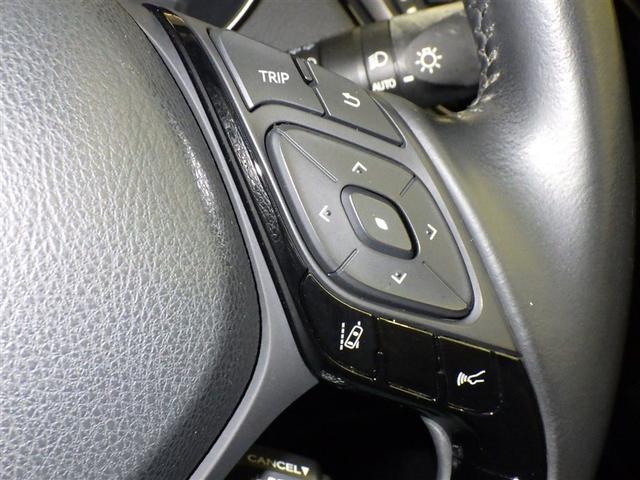 各操作スイッチなどもハンドルから手を放すことなく操作可能で安全運転に支援いたします！