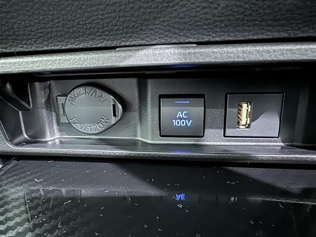 クラウンハイブリッド ＲＳアドバンス　衝突被害軽減システム　メモリーナビ　フルセグ　バックカメラ　ＥＴＣ　ドラレコ　ＣＤ　ミュージックプレイヤー接続可　ＤＶＤ再生　サンルーフ　革シート　電動シート　オートクルーズコントロール　スマートキー（17枚目）