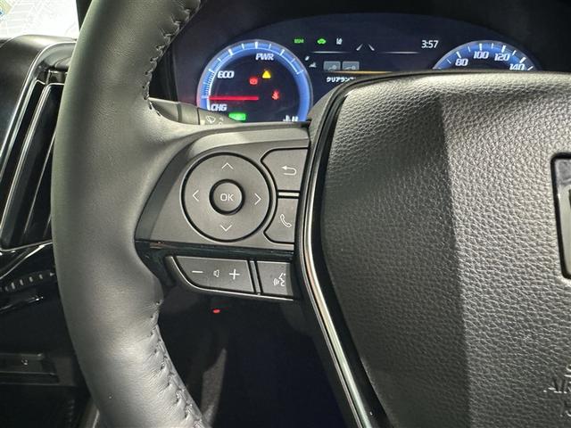 クラウンハイブリッド ＲＳアドバンス　衝突被害軽減システム　メモリーナビ　フルセグ　バックカメラ　ＥＴＣ　ドラレコ　ＣＤ　ミュージックプレイヤー接続可　ＤＶＤ再生　サンルーフ　革シート　電動シート　オートクルーズコントロール　スマートキー（23枚目）