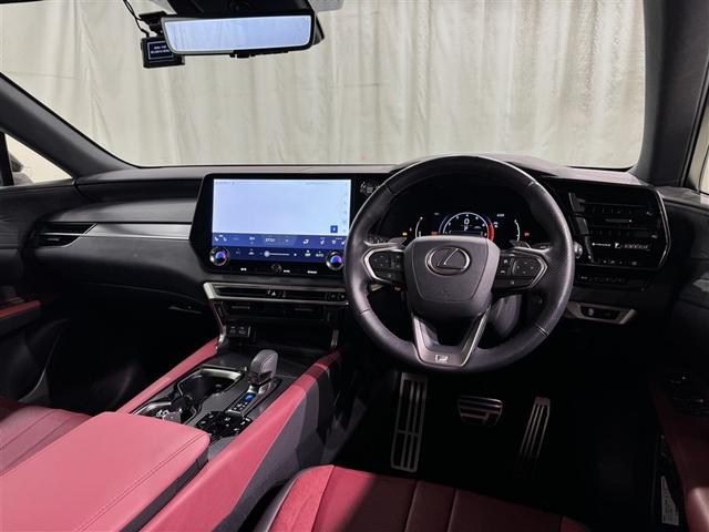 ＲＸ ＲＸ３５０　Ｆスポーツ　衝突被害軽減システム　フルセグ　バックカメラ　ＥＴＣ　ドラレコ　ミュージックプレイヤー接続可　革シート　電動シート　オートクルーズコントロール　ＬＥＤヘッドランプ　スマートキー　キーレス　４ＷＤ（8枚目）