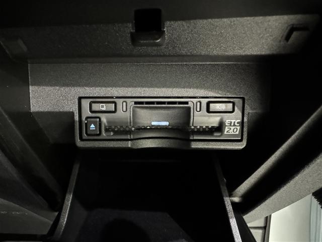 ＲＸ ＲＸ３５０　Ｆスポーツ　衝突被害軽減システム　フルセグ　バックカメラ　ＥＴＣ　ドラレコ　ミュージックプレイヤー接続可　革シート　電動シート　オートクルーズコントロール　ＬＥＤヘッドランプ　スマートキー　キーレス　４ＷＤ（15枚目）