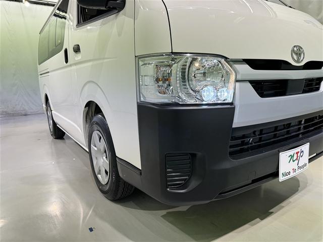 ハイエースバン ロングＤＸ　衝突被害軽減システム　メモリーナビ　フルセグ　バックカメラ　ＥＴＣ　ドラレコ　ＣＤ　ミュージックプレイヤー接続可　ＤＶＤ再生　ＬＥＤヘッドランプ　乗車定員６人　キーレス（7枚目）