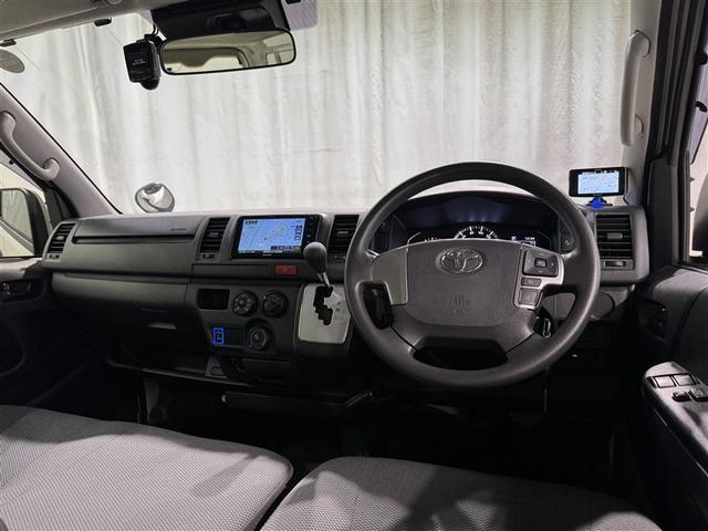 ハイエースバン ロングＤＸ　衝突被害軽減システム　メモリーナビ　フルセグ　バックカメラ　ＥＴＣ　ドラレコ　ＣＤ　ミュージックプレイヤー接続可　ＤＶＤ再生　ＬＥＤヘッドランプ　乗車定員６人　キーレス（8枚目）