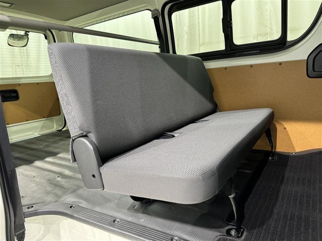 ハイエースバン ロングＤＸ　衝突被害軽減システム　メモリーナビ　フルセグ　バックカメラ　ＥＴＣ　ドラレコ　ＣＤ　ミュージックプレイヤー接続可　ＤＶＤ再生　ＬＥＤヘッドランプ　乗車定員６人　キーレス（28枚目）