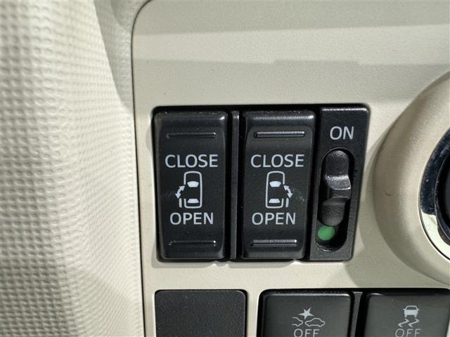 ムーヴキャンバス Ｘメイクアップリミテッド　ＳＡＩＩＩ　衝突被害軽減システム　ＥＴＣ　ＣＤ　両側電動スライド　スマートキー　キーレス（11枚目）