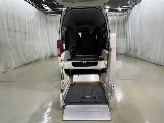 レジアスエースバン クルマイスシヨウ　Ｃタ　福祉車両　衝突被害軽減システム　ドラレコ　３列シート　キーレス（9枚目）