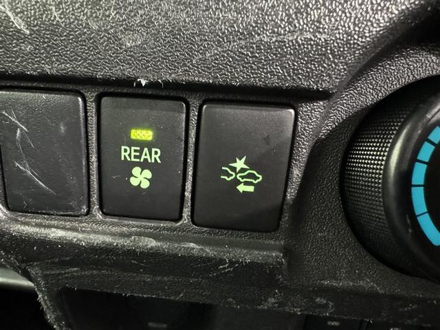 レジアスエースバン クルマイスシヨウ　Ｃタ　福祉車両　衝突被害軽減システム　ドラレコ　３列シート　キーレス（20枚目）