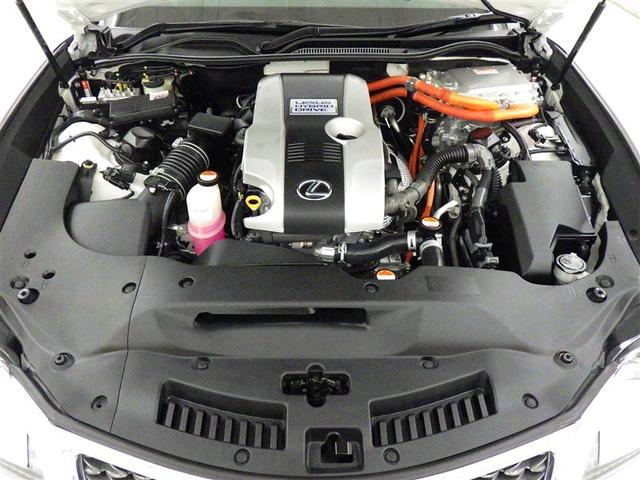 ＲＣ ＲＣ３００ｈ　Ｆスポーツ　衝突被害軽減システム　メモリーナビ　フルセグ　バックカメラ　ＥＴＣ　ＣＤ　ミュージックプレイヤー接続可　ＤＶＤ再生　革シート　電動シート　オートクルーズコントロール　ＬＥＤヘッドランプ　スマートキー（29枚目）