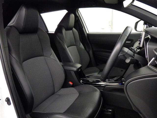 カローラクロス ハイブリッド　Ｚ　衝突被害軽減システム　メモリーナビ　フルセグ　バックカメラ　ＥＴＣ　ＣＤ　ミュージックプレイヤー接続可　ＤＶＤ再生　電動シート　オートクルーズコントロール　ＬＥＤヘッドランプ　スマートキー　キーレス（27枚目）