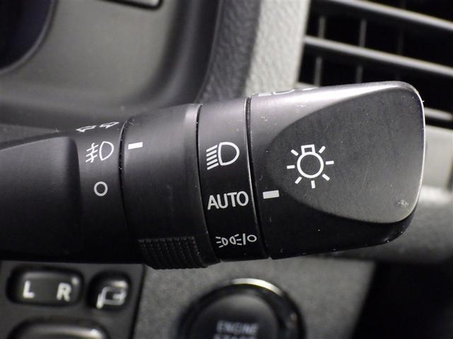 ハイエースバン スーパーＧＬ　ダークプライムＩＩ　衝突被害軽減システム　メモリーナビ　フルセグ　バックカメラ　ＥＴＣ　ドラレコ　ＣＤ　ミュージックプレイヤー接続可　ＬＥＤヘッドランプ　スマートキー　キーレス（20枚目）