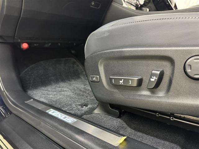 ＲＸ ＲＸ４５０ｈＬ　衝突被害軽減システム　メモリーナビ　フルセグ　バックカメラ　ＥＴＣ　ドラレコ　ＣＤ　ミュージックプレイヤー接続可　ＤＶＤ再生　革シート　電動シート　オートクルーズコントロール　ＬＥＤヘッドランプ（28枚目）