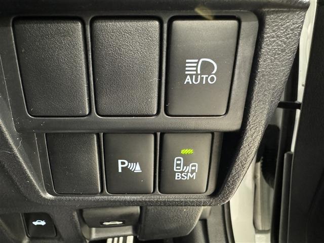 ＲＣ ＲＣ３００　Ｆスポーツ　衝突被害軽減システム　メモリーナビ　フルセグ　バックカメラ　ＥＴＣ　ＣＤ　ミュージックプレイヤー接続可　サンルーフ　革シート　電動シート　オートクルーズコントロール　ＬＥＤヘッドランプ　スマートキー（23枚目）