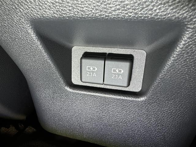 ハリアーハイブリッド Ｚ　レザーパッケージ　衝突被害軽減システム　メモリーナビ　フルセグ　バックカメラ　ＥＴＣ　ドラレコ　ミュージックプレイヤー接続可　革シート　電動シート　オートクルーズコントロール　ＬＥＤヘッドランプ　スマートキー　キーレス（34枚目）