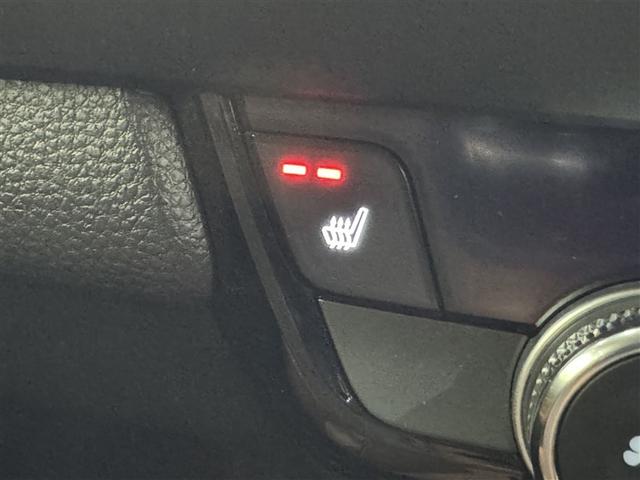 フィット ｅ：ＨＥＶリュクス　衝突被害軽減システム　メモリーナビ　フルセグ　バックカメラ　ＥＴＣ　ドラレコ　ＣＤ　ミュージックプレイヤー接続可　ＤＶＤ再生　オートクルーズコントロール　ＬＥＤヘッドランプ　スマートキー　キーレス（16枚目）