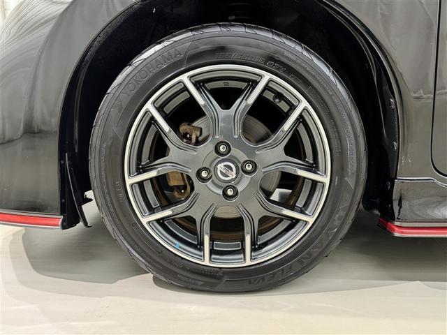 ノート ｅ－パワーニスモ　衝突被害軽減システム　メモリーナビ　フルセグ　バックカメラ　ＥＴＣ　ＣＤ　ミュージックプレイヤー接続可　ＤＶＤ再生　オートクルーズコントロール　ＬＥＤヘッドランプ　スマートキー　キーレス　ハイブリッド（27枚目）