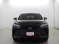 重圧感あるフロントマスク 4