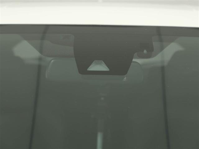 進化を続けるトヨタの先進の予防安全パッケージ「トヨタセーフティセンス」を装備しています。安全機能の詳細は販売店スタッフまでおたずねください。機能を過信せず、ご自身で安全運転を行ってください。