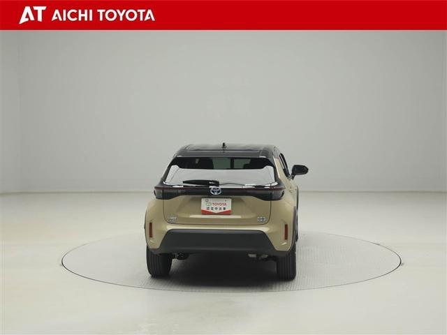 ヤリスクロス ハイブリッドZ ドライブレコーダ インテリジェントキー アルミホイル LEDライト 1オ-ナ- リアカメラ クルーズコントロール 横滑り防止システム ナビTV メモリーナビゲーション 電動シ-ト パワステ キーフリー(5枚目)