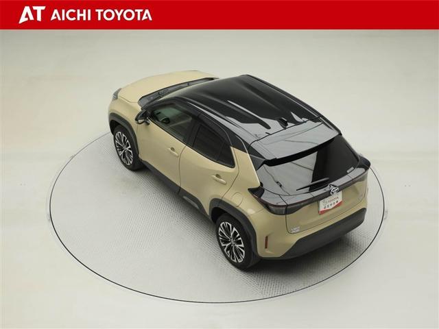 ヤリスクロス ハイブリッドZ ドライブレコーダ インテリジェントキー アルミホイル LEDライト 1オ-ナ- リアカメラ クルーズコントロール 横滑り防止システム ナビTV メモリーナビゲーション 電動シ-ト パワステ キーフリー(12枚目)