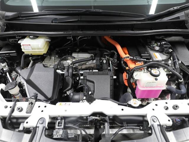 ノア ハイブリッドＳｉ　ダブルバイビーＩＩ　Ｂカメラ　横滑り防止装置　ＬＥＤ　地デジ　ドラレコ　ミュージックプレイヤー接続可　１オーナー　オートクルーズ　ＤＶＤ再生可　メモリナビ　エアバッグ　ＥＴＣ　ナビ＆ＴＶ　３列シート　ＡＢＳ　スマートキ（26枚目）