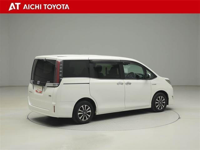 エスクァイア ハイブリッドGi Rカメラ AAC ナビ&TV リアエアコン 地デジ クルーズコントロール LEDライト キーレスエントリー スマートキー付 DVD再生可 エアバック 横滑防止装置 ドライブレコーダー 盗難防止システム(6枚目)