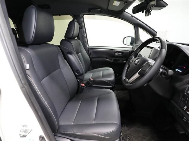 エスクァイア ハイブリッドGi Rカメラ AAC ナビ&TV リアエアコン 地デジ クルーズコントロール LEDライト キーレスエントリー スマートキー付 DVD再生可 エアバック 横滑防止装置 ドライブレコーダー 盗難防止システム(19枚目)