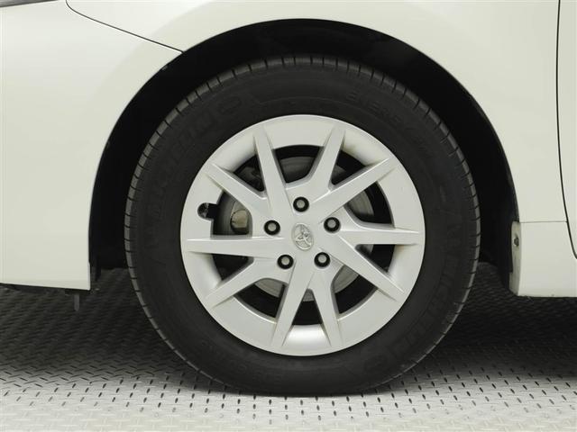 プリウスα Ｓ　スマキ－　ＤＶＤ視聴可　リモコンキー　横滑り防止装置付き　ＰＷ　Ｂカメラ　ナビ・ＴＶ　サイドエアＢ　ドライブレコーダー　ＡＵＸ　ＥＴＣ車載器　ＡＢＳ付き　アルミホイール　メモリーナビゲーション　イモビ（29枚目）