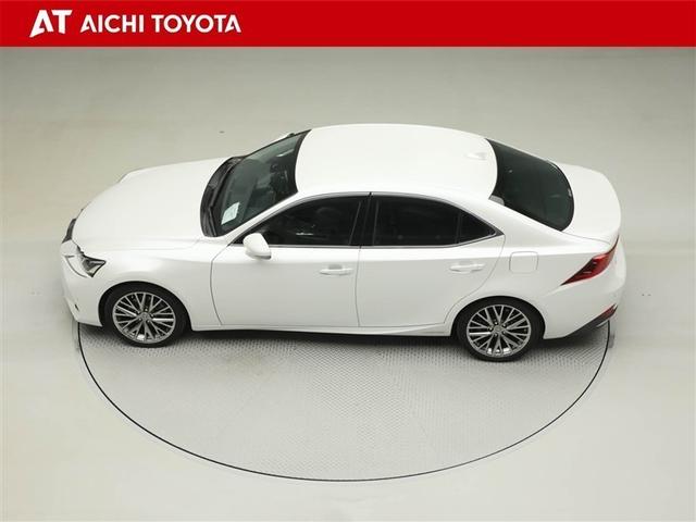 IS IS300h バージョンL 衝突被害軽減 パワーウィンドウ ETC車載器 1オーナー オートクルーズ サイドSRS パワーステアリング 電動シート キーレス TVナビ DVD AC 盗難防止システム 横滑り防止機能 エアバッグ(11枚目)
