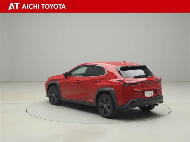 UX UX250h バージョンC バックモニター 地デジ 盗難防止システム LED キーレス ETC AUX スマートキー ナビ&TV 電動シート ESC アルミホイール DVD メモリーナビ ABS エアバッグ サイドエアバッグ(4枚目)