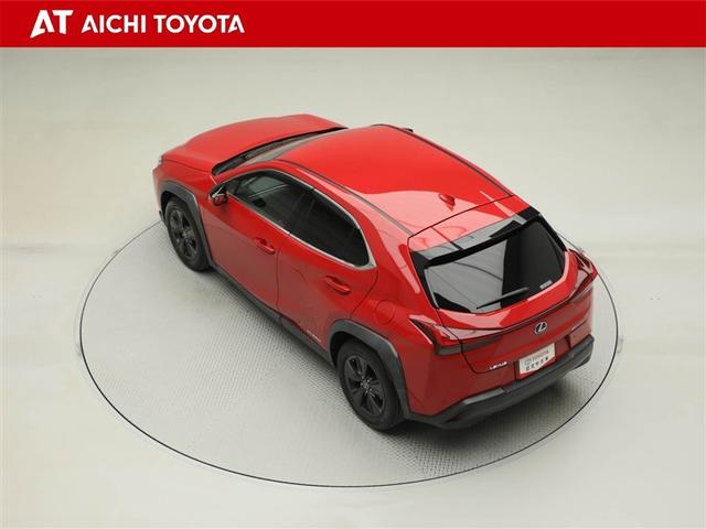 UX UX250h バージョンC バックモニター 地デジ 盗難防止システム LED キーレス ETC AUX スマートキー ナビ&TV 電動シート ESC アルミホイール DVD メモリーナビ ABS エアバッグ サイドエアバッグ(12枚目)